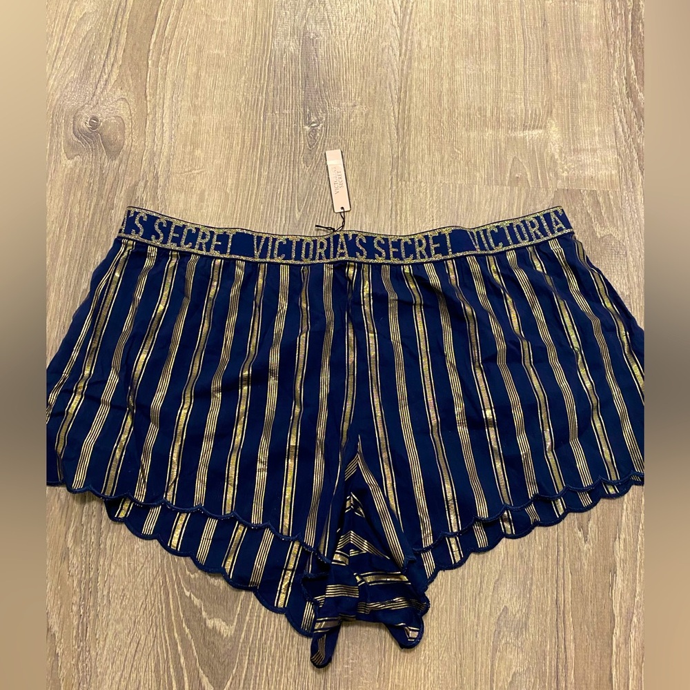 Victoria’s Secret Womens Pajama Shorts Navy Blue Metallic Gold size L